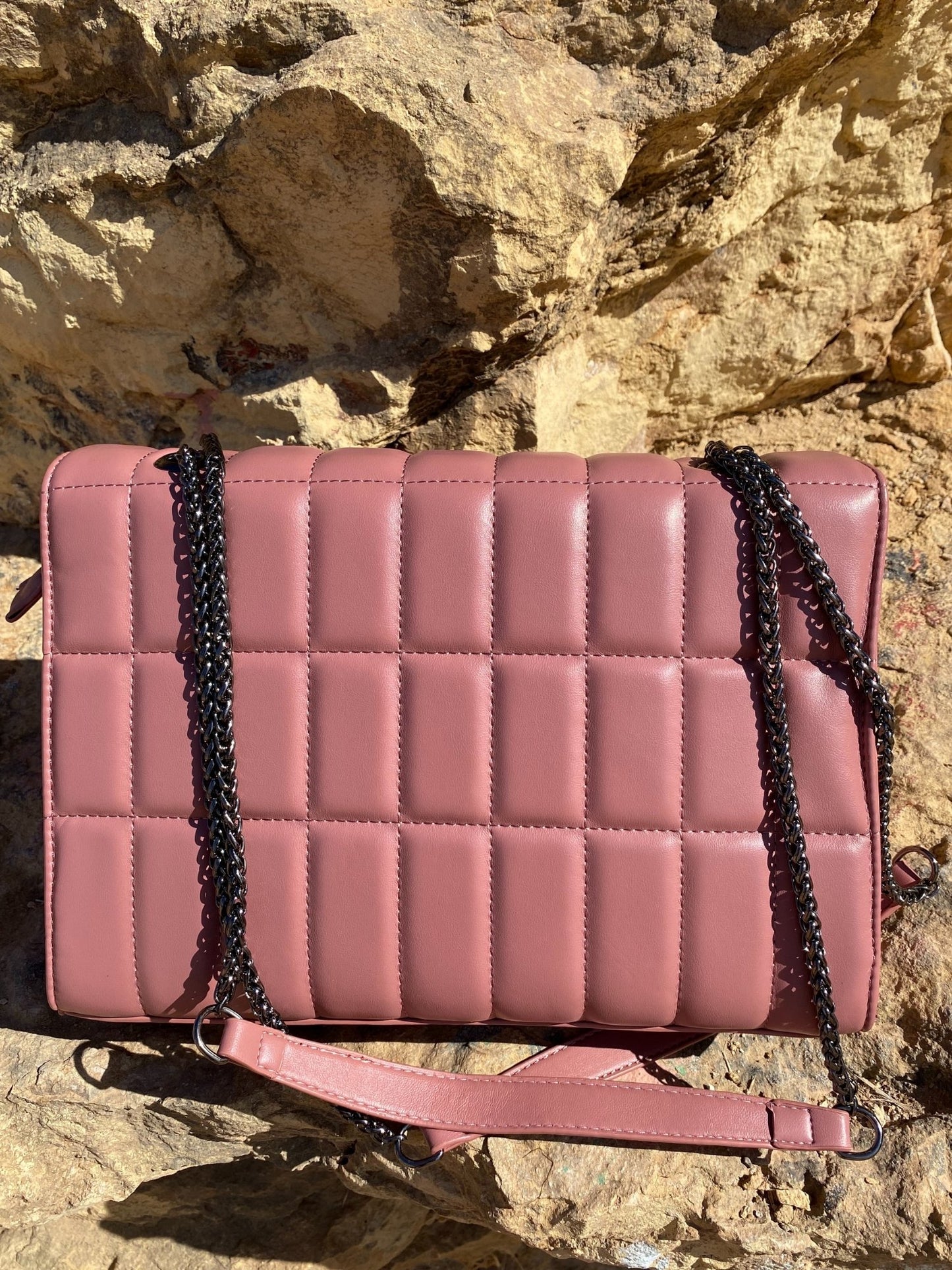 Quilted Chain Strap Shoulder Bag