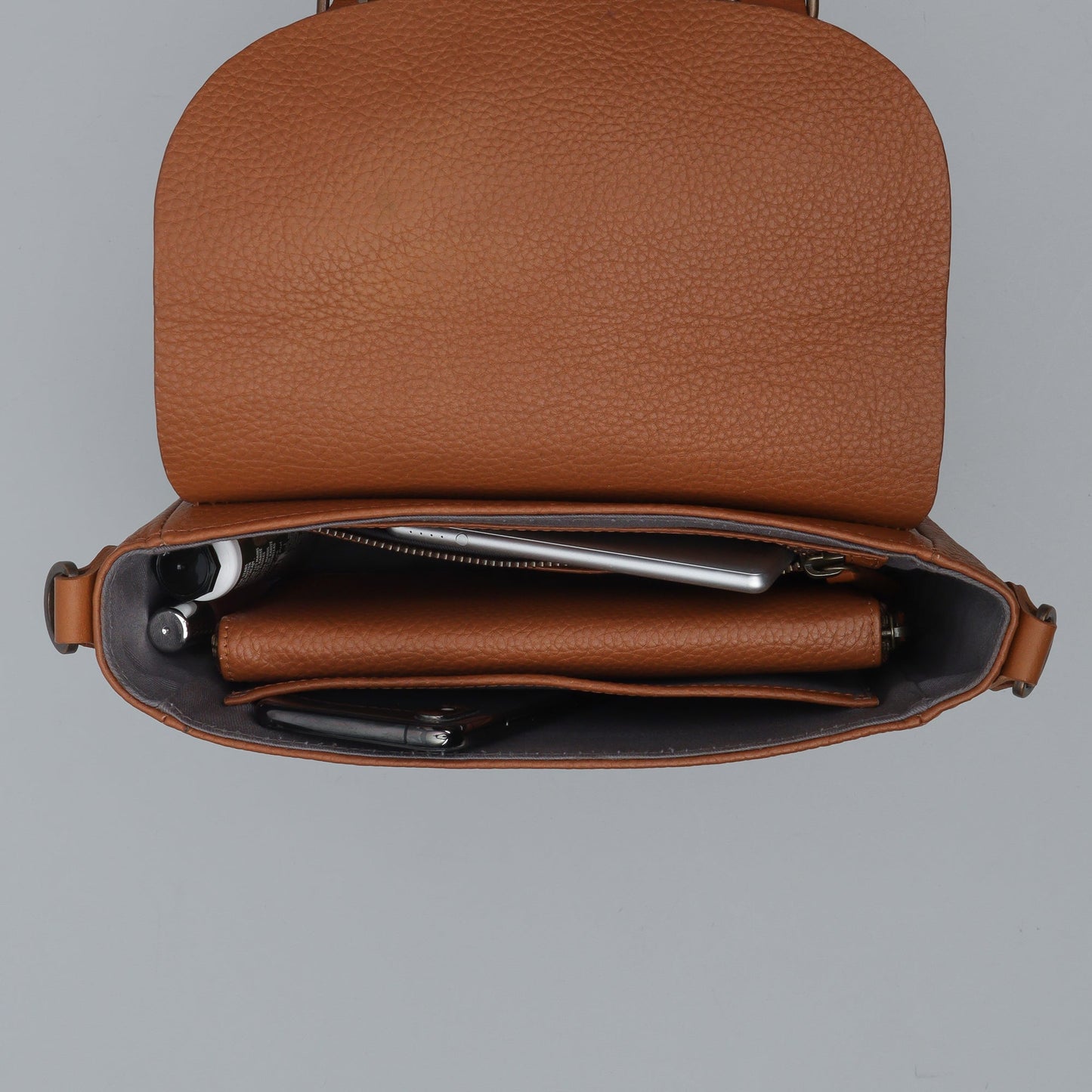 Oslo Leather Crossbody Bag