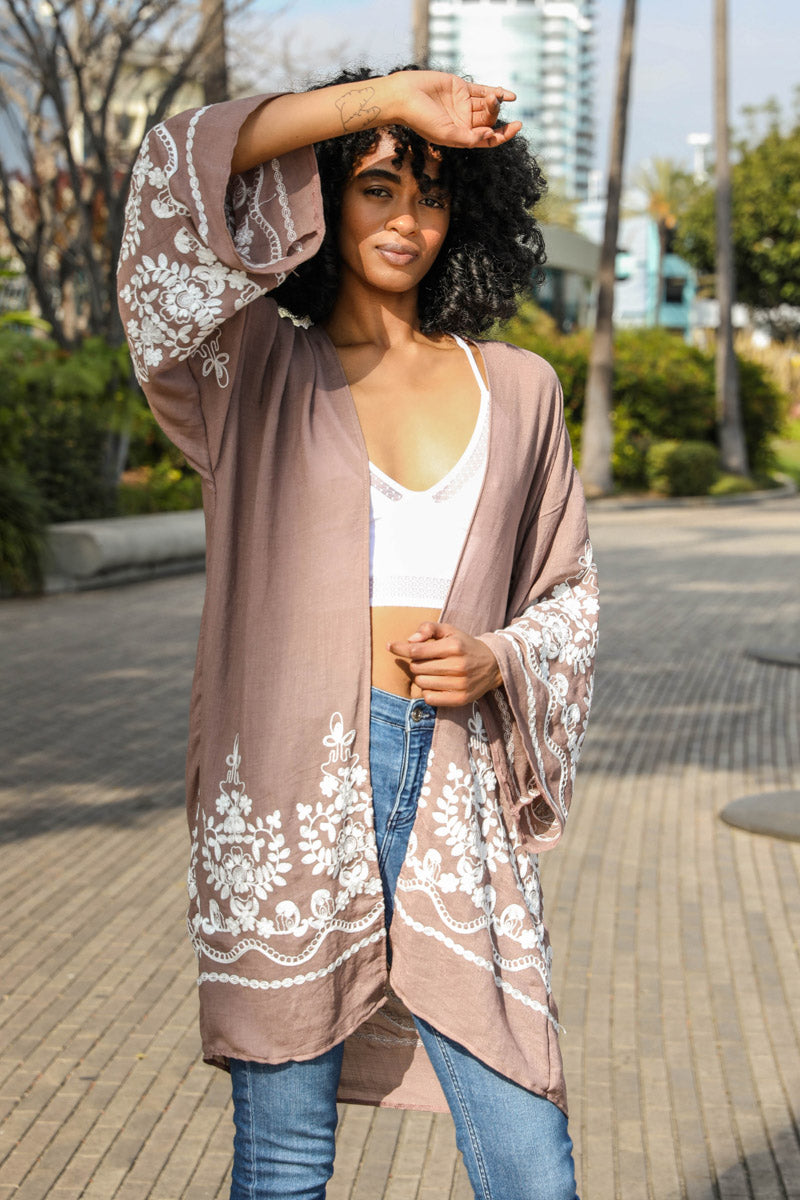 Women's Embroidered Floral Kimono