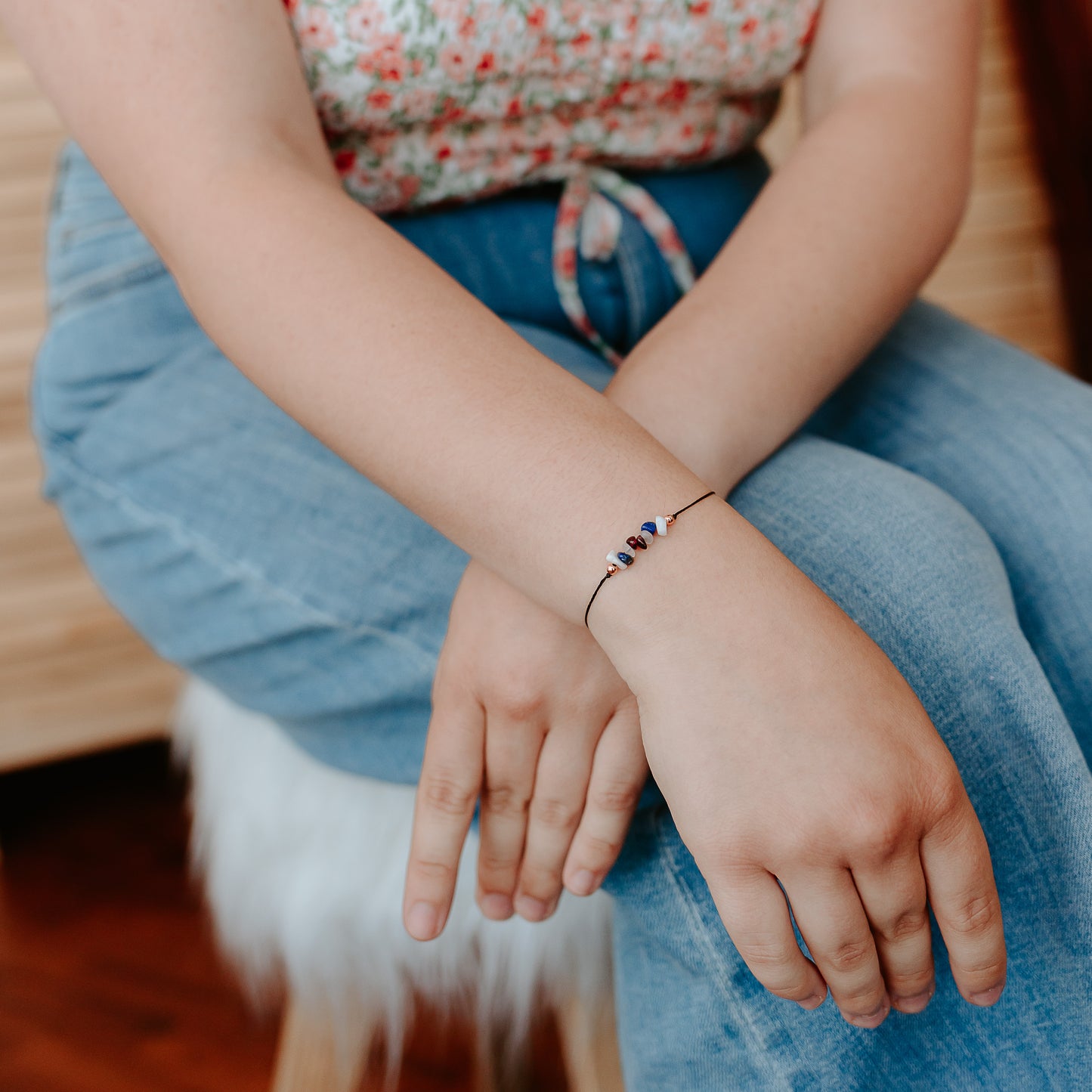 "Love" Crystal Healing Bracelet with Affirmation Card